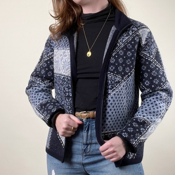 Vintage Quilted Embroidered Patchwork Printed Light Sweater Jacket Cardigan Coat - Picture 5 of 5